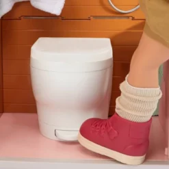 Our Generation Country Cruising RV Camper Vehicle Playset For 18" Dolls -Our Generation GUEST c3b20cdf bfe5 4405 bd97 ff678bc390b8